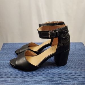 Soul Naturalizer sandals black size 8.5